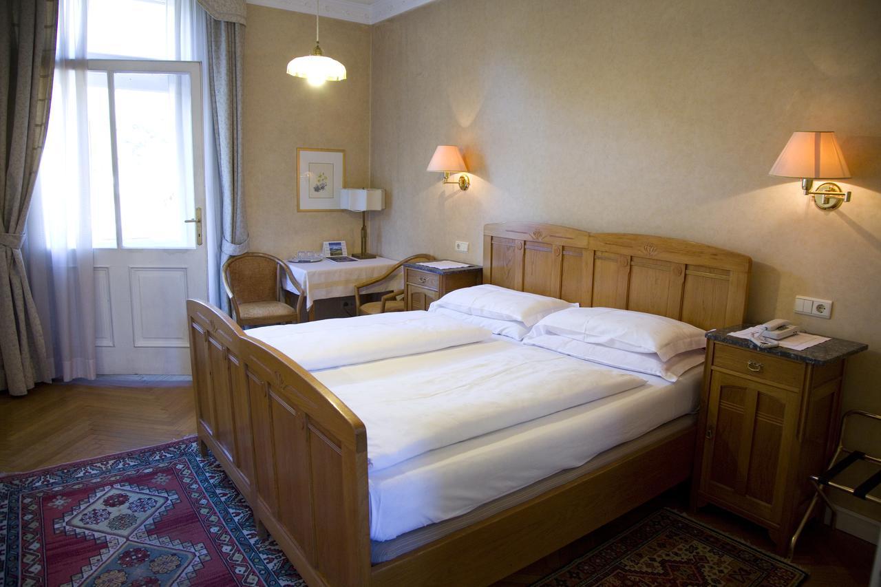 Hotel Villa Westend Мерано Экстерьер фото